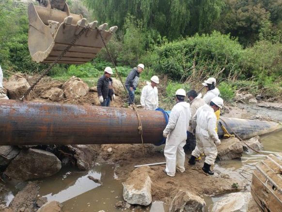 Municipio de Viña del Mar activó urgente plan de mitigación ante nueva rotura de matriz de aguas servidas de Esval en estero Marga Marga
