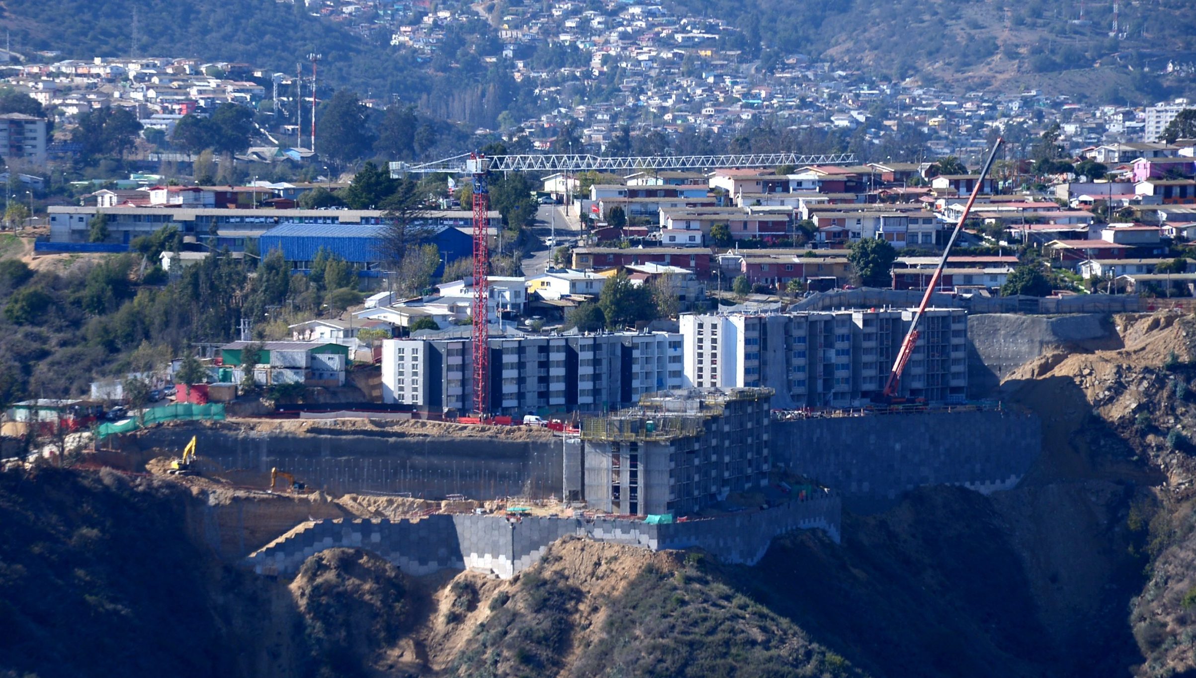 Municipio de Viña del Mar denuncia a inmobiliaria por no acatar orden judicial que obliga paralizar construcción en Canal Beagle