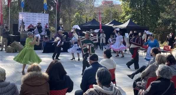 Viña del Mar eligió a sus representantes para el Campeonato Provincial  de cueca de la persona mayor